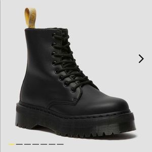 Dr. Martens US Women’s Sz 9 VEGAN JADON II MONO PLATFORM BOOTS, Matte Black